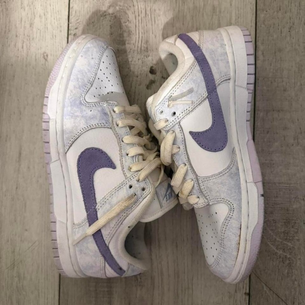 Nike‎ Dunk Low white and purple trainers women size 7 purple pulse
